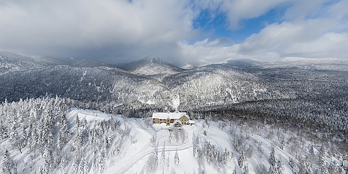 5 Places to Learn How to Backcountry Ski in Gaspésie